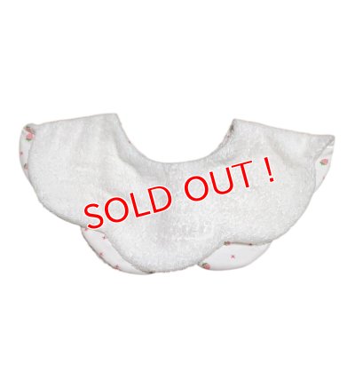 裏面は白色のパイル生地