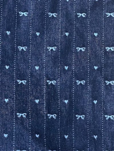 小さなリボン柄