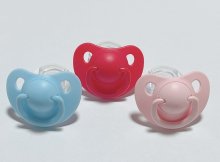 他の写真1: 大人用 おしゃぶりピンク・水色・赤（シリコン）