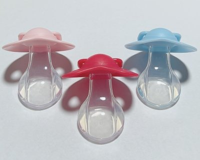 画像1: 大人用 おしゃぶりピンク・水色・赤（シリコン）