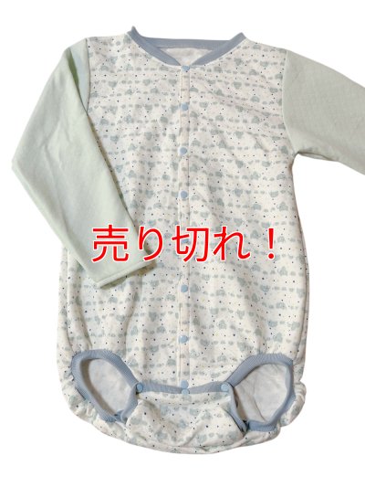 袖部分が無地ミルキーミント色のキルト生地