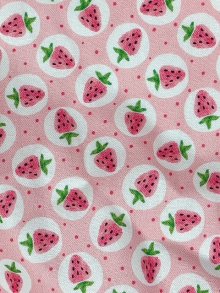 他の写真3: 大人用 おむつカバーいちご柄レース付きパイル防水