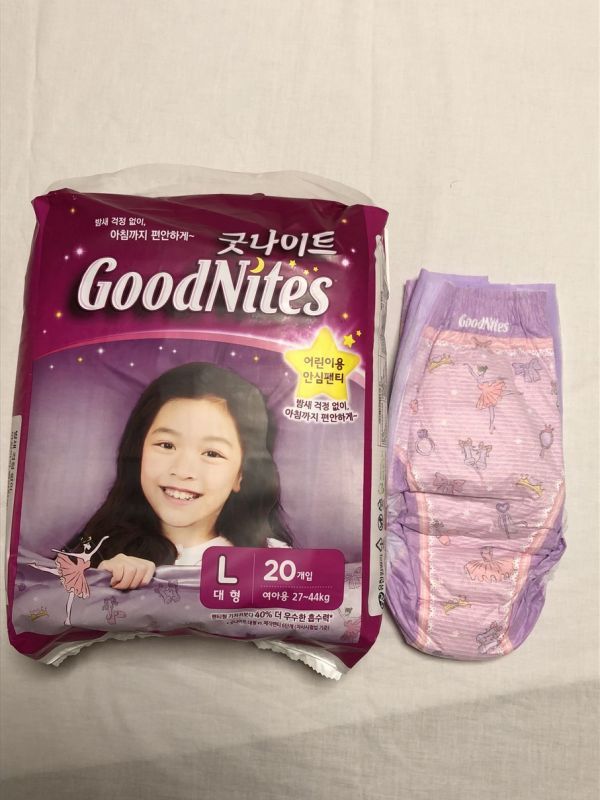 子供用紙おむつ Goodnites女の子用 L 27 44kg パック売り 韓国 枚入 大人用ロンパースbabyangel