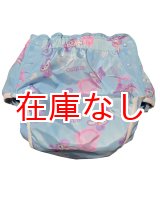 画像: 大人用おむつカバーうさぎ柄ウレタン防水ダブルギャザー