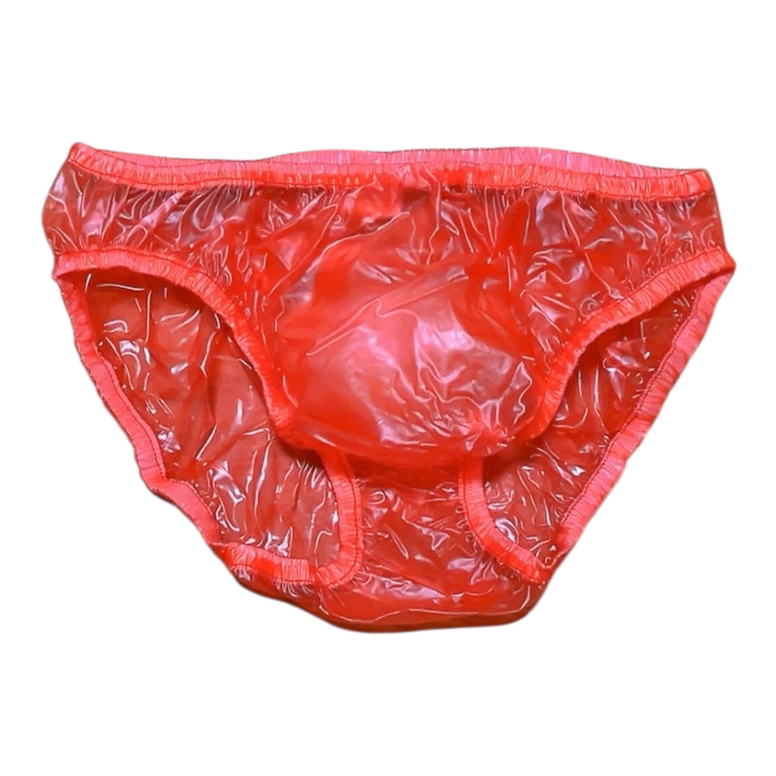 半透明レッドの防水パンツ