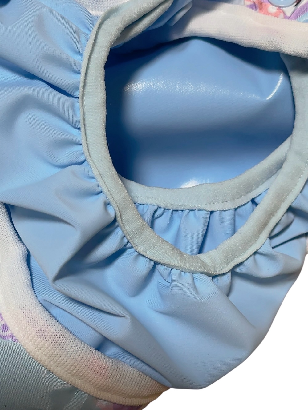 画像: 大人用おむつカバーうさぎ柄ウレタン防水ダブルギャザー仕様