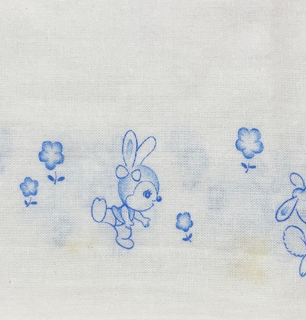 画像: 昭和レトロ 布おむつ平織りウサギさん柄 新古品90cm